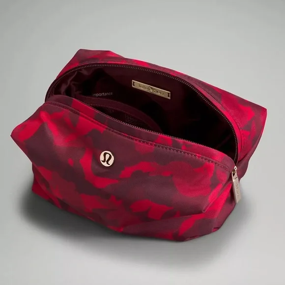 SOLD Lululemon New Year Feeling Ready Pouch Rabbit All Over Print Red Multi NWT - Picture 5 of 16